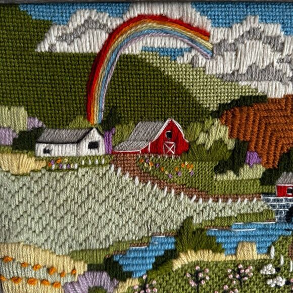 Vintage 70’s Framed Needlepoint Crewel Cottage Core Farmhouse Landscape Scene - Picture 4 of 6